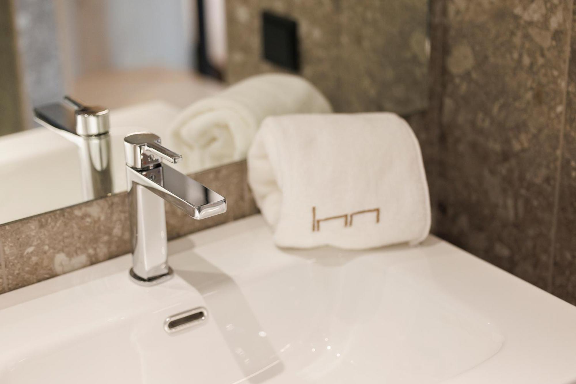 Inn Boutique Леон Екстериор снимка