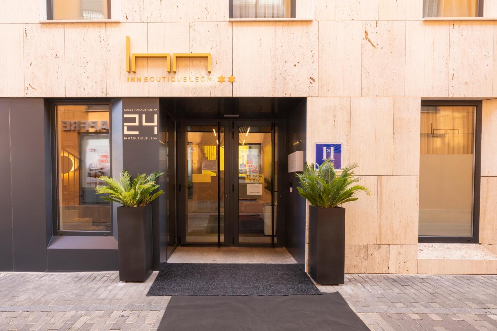 Inn Boutique Леон Екстериор снимка